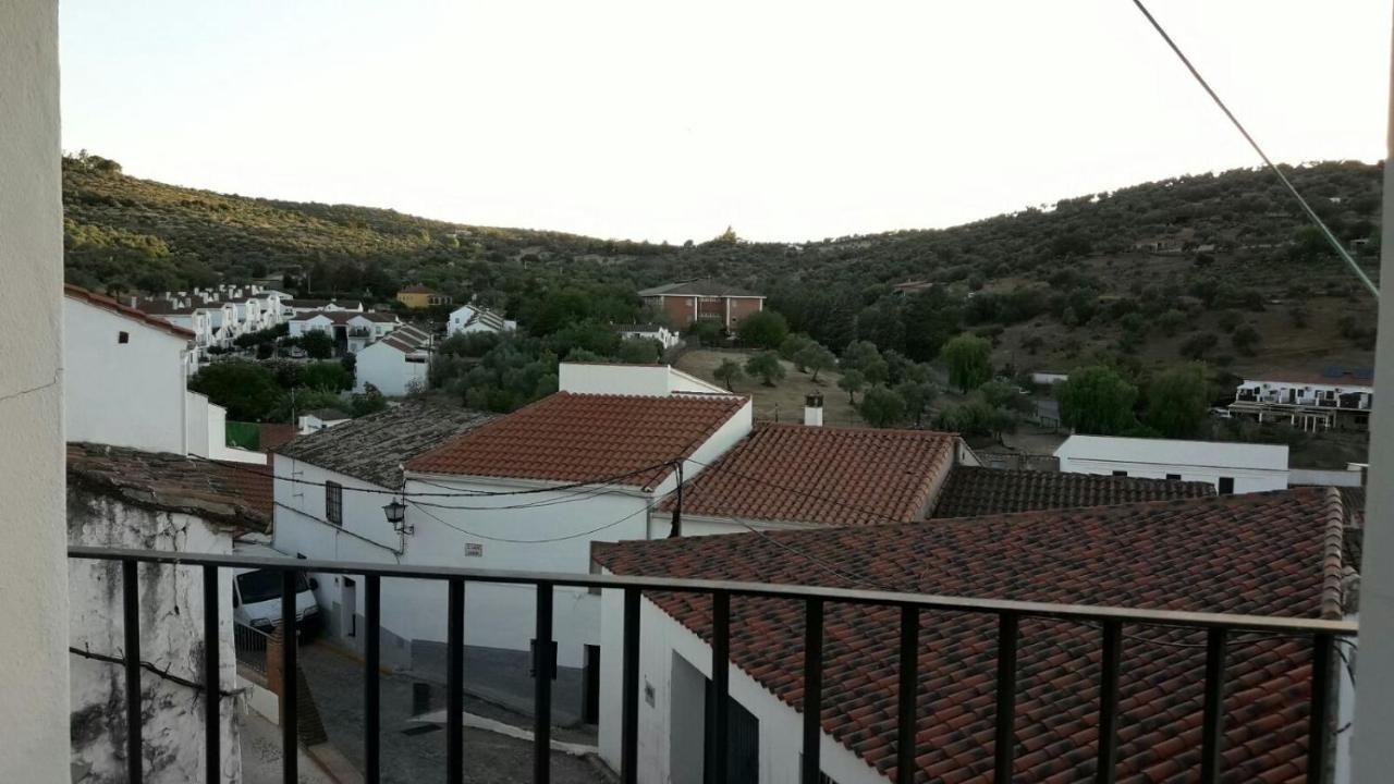 Casa Rural Sierra De Huelva Aroche ภายนอก รูปภาพ